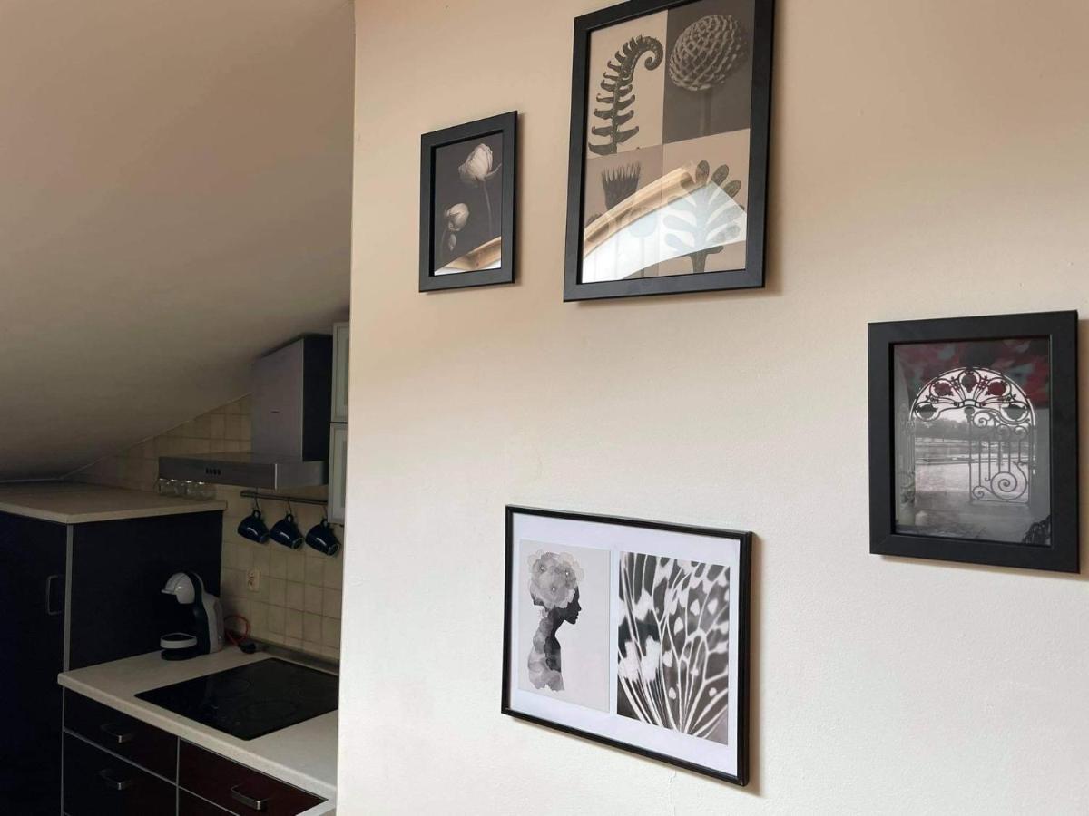 Apartament Studio นาเวงชูฟ ภายนอก รูปภาพ